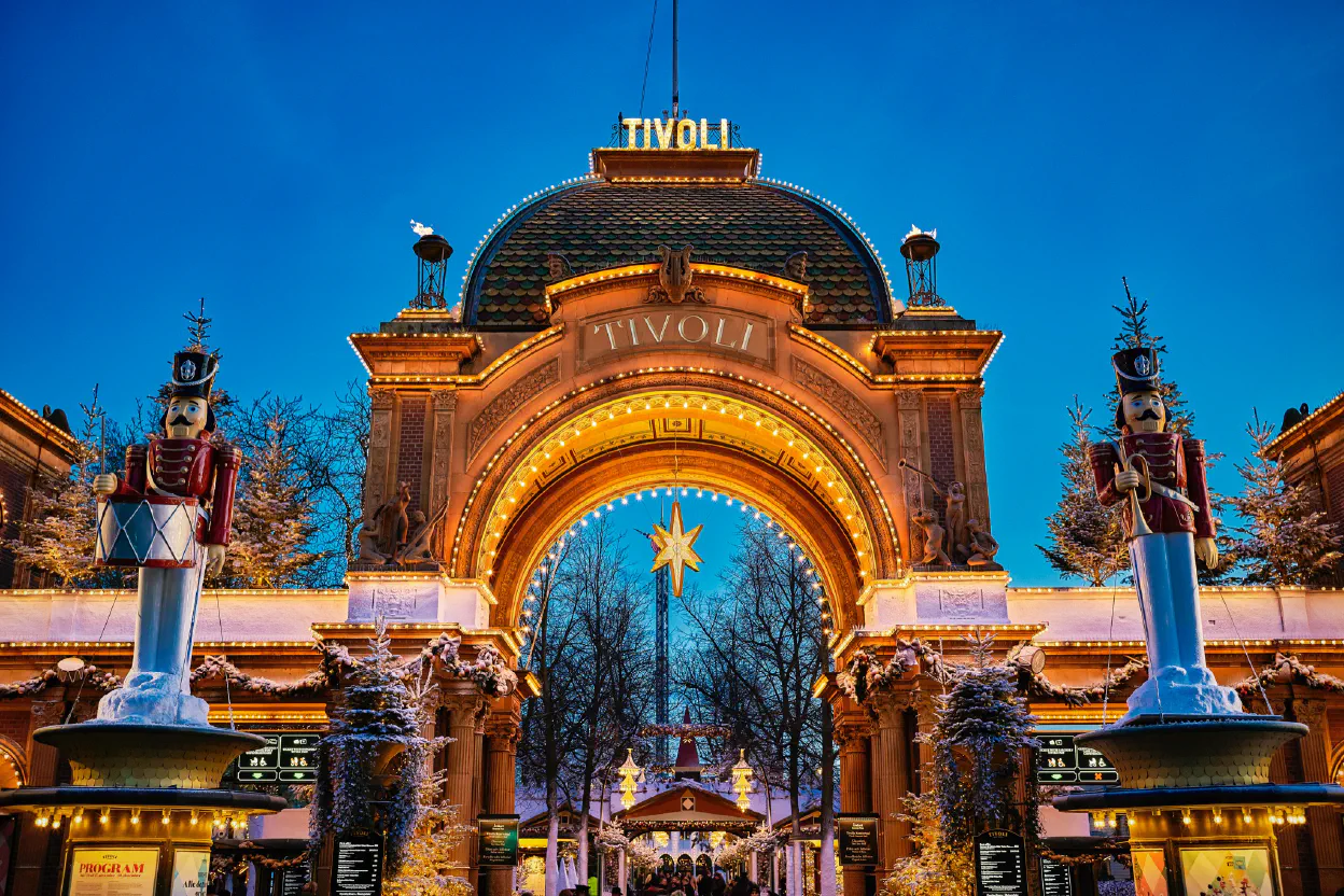 Cover image for the article named 'Tivoli Gardens'